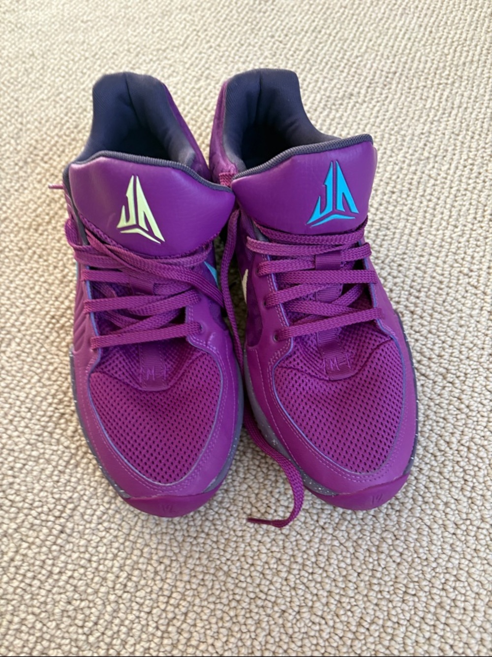 Men’s Nike size 10.5